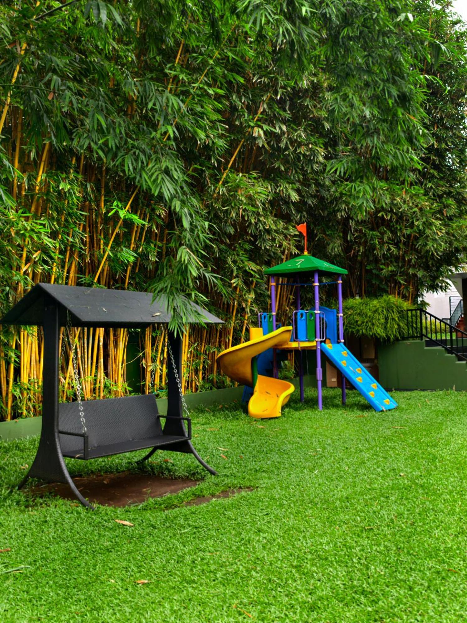 Athirapally Green Trees Athirappilly Bagian luar foto